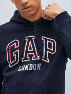 identical sweatshirt, but with “London“